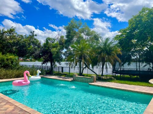 10730 Willow Oak Ct, West Palm Beach, FL 33414-9351
