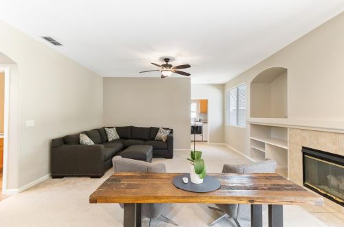 4533 Visions Dr, Turlock CA  95382-8332 exterior