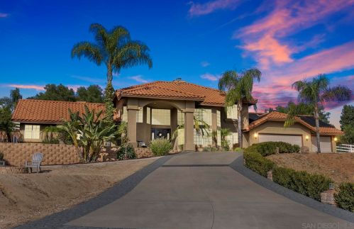 2506 Avenida Ocotillo, Alpine, CA 91901-3056
