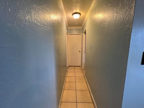 6241 Bromley Ave, Oakland CA  94621-3847 exterior