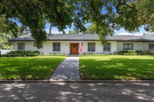 1800 Morningside Dr, Orlando, FL 32806-2434