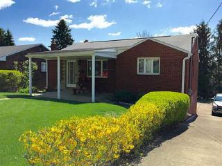1843 Woodcove Pl, Pittsburgh, PA 15216-2913