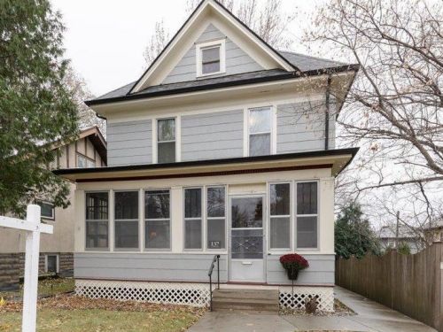 137 Cleveland Ave, Saint Paul, MN 55105-1101