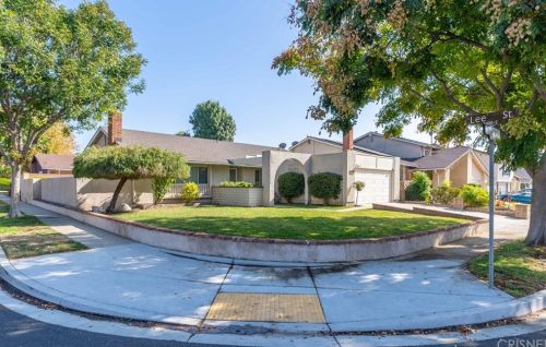 1954 Claudia Ave, Simi Valley CA 93065-3642 exterior