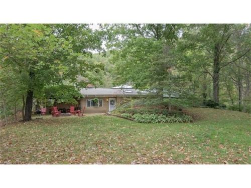 15 Wilderness Trl, Biltmore Lake, NC 28715-9469
