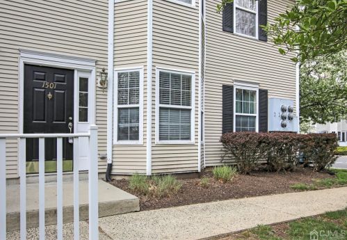 1501 Cypress Ln, East Brunswick NJ  08816-5272 exterior
