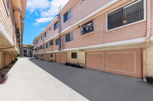 117 Moore Ave, Monterey Park CA  91754-1565 exterior