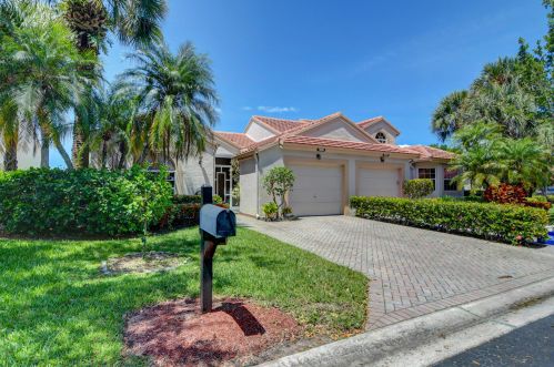 7906 Lake Sands Dr, Delray Beach, FL 33446-3372