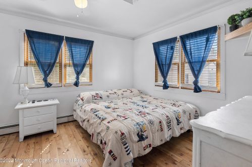 47 Van Ness Dr, Bricktown NJ  08723-5760 exterior