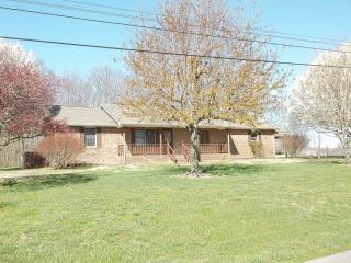 24 Eastridge Rd, Fayetteville, TN 37334-6693
