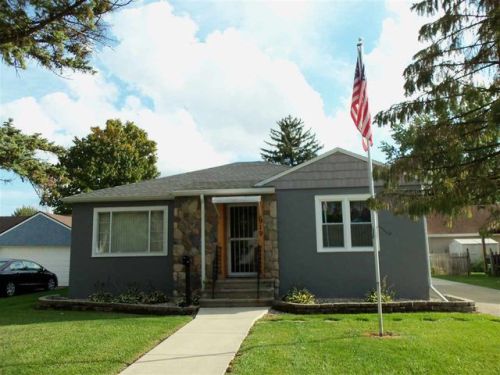 919 5th St, Auburn, IN 46706-1930