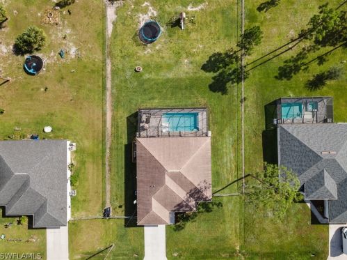 1116 Thompson Ave, Lehigh Acres, FL 33972-3104