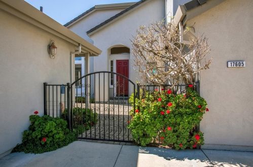 17605 Belletto Dr, Morgan Hill, CA 95037-3122