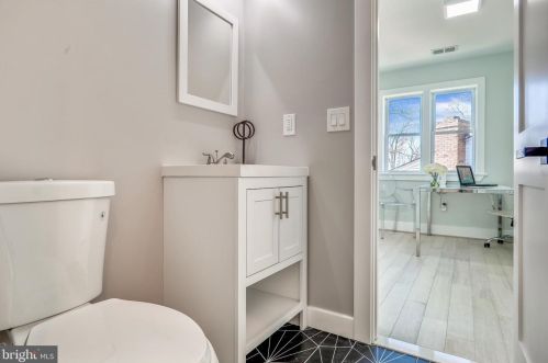 3200 Nash Pl, Washington DC 20019-2952 exterior