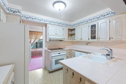 3900 Crofton Way, South San Francisco CA  94080-3914 exterior