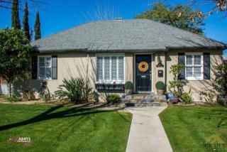 2613 Bay St, Bakersfield, CA 93301-1804