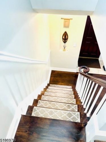 74 Richmond Ter, Rahway NJ  07065-1514 exterior