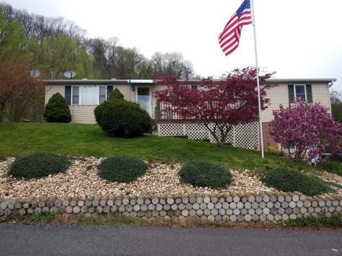 2401 Rockwood St, Mckeesport, PA 15132-7062