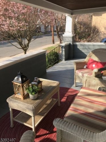 310 Prospect St, Nutley, NJ 07110-2264