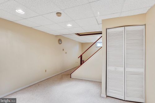 75 Maple Ave, Bareville PA  17540-9602 exterior