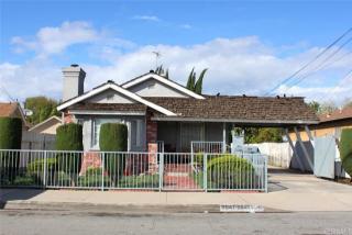 9541 Park St, Bellflower, CA 90706-5725