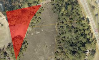 15 Busby Dr, Beaufort SC  29906-9745 exterior