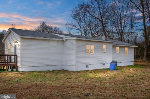 200 Johnson Ln, Kinsale, VA 22488-2134