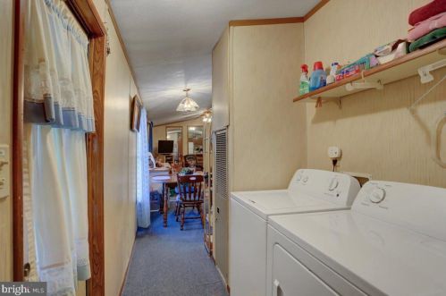 231 Shippensburg Mobile Est, Lees Cross Roads PA  17257-9526 exterior