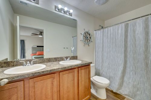 1977 Floresta Dr, Fort Pierce FL  34983-4619 exterior