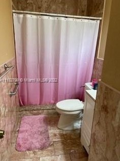 2440 6 Ct, Hialeah FL  33012-3820 exterior