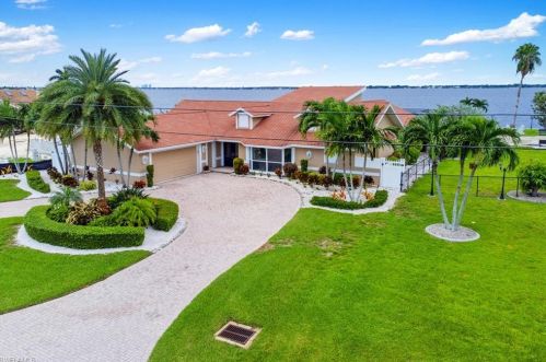 3509 22nd Pl, Cape Coral, FL 33904-4485
