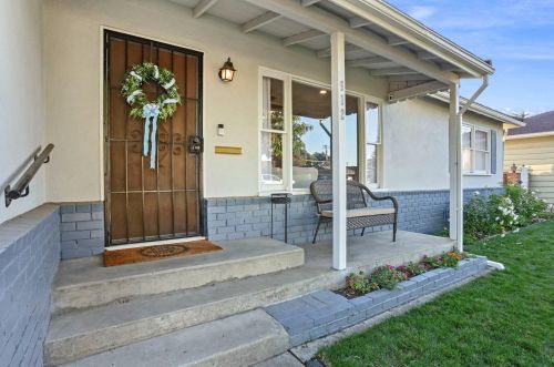 612 Catalina Way, Modesto CA  95350-4213 exterior