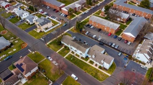 33 School St, Clark NJ  07066-1425 exterior