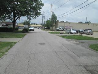 1355 346th St, Willoughby, OH 44095-3030