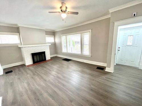 1940 Hewitt Ave, Cincinnati, OH 45207-1921