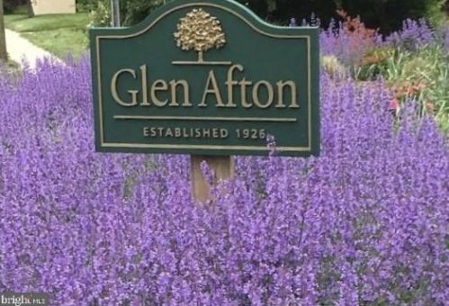 172 Abernethy Dr, Trenton, NJ 08618-4904