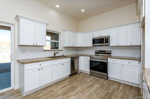 2201 Moon Ridge Ln, Bullhead City AZ  86426-6616 exterior
