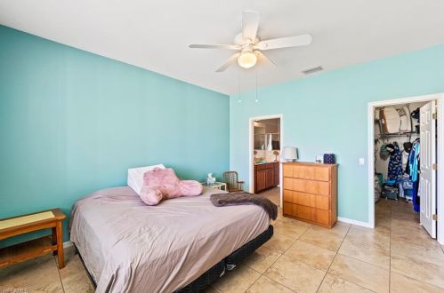 14322 Manchester Dr, Naples FL  34114-8626 exterior