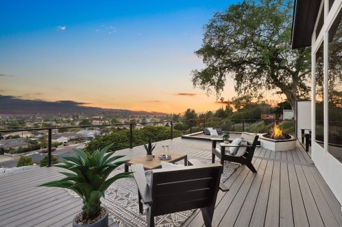 8125 Binney Pl, La Mesa, CA 91942-2611