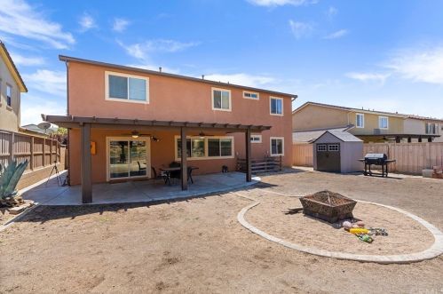 34122 Camelina St, Lake Elsinore CA  92532-2957 exterior