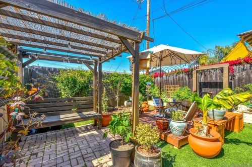 4042 34 St, San Diego CA 92104-5239 exterior