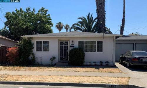 1185 Beacon St, West Pittsburg, CA 94565-2429