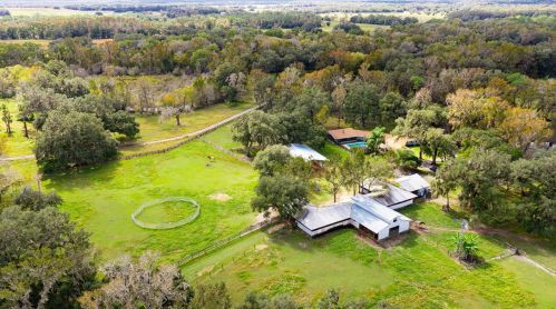 28001 Villa Rd, Dade City FL  33525-7922 exterior