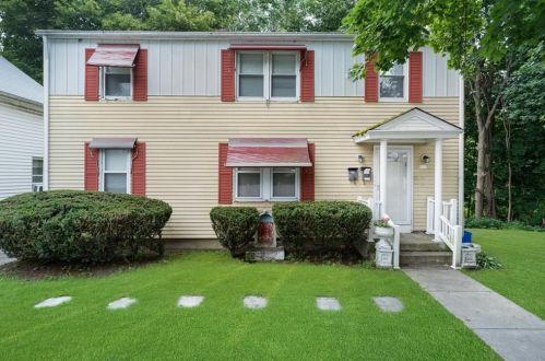 971 Atwood Ave, Providence, RI 02919-6244