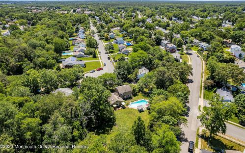 600 Kirk Ln, Bricktown NJ exterior