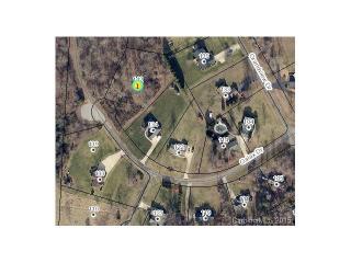142 Galax Dr, Statesville, NC 28677-8498