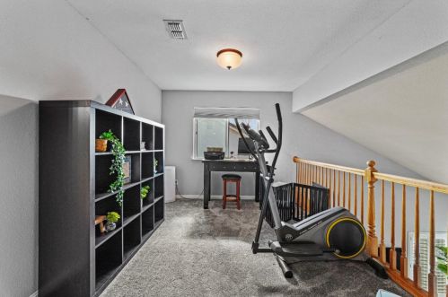 8856 Hiddenspring Way, Elk Grove CA  95758-6153 exterior