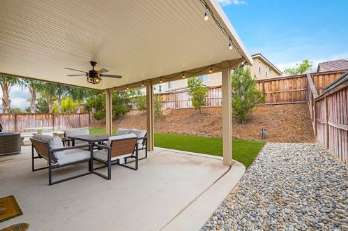 1390 Shamrock Way, Beaumont, CA 92223-8461