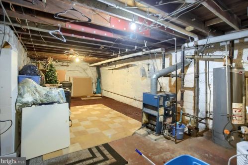 36 28th St, Harrisburg PA 17103-2107 exterior