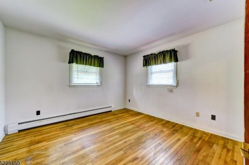 901 Meadowbrook Rd, Fredon NJ  07860-4519 exterior